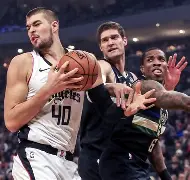 荷甲集结日再迎强敌，费耶诺德造点机会，主帅态度——态度坚定，赛程密集仍需轮换的简单介绍