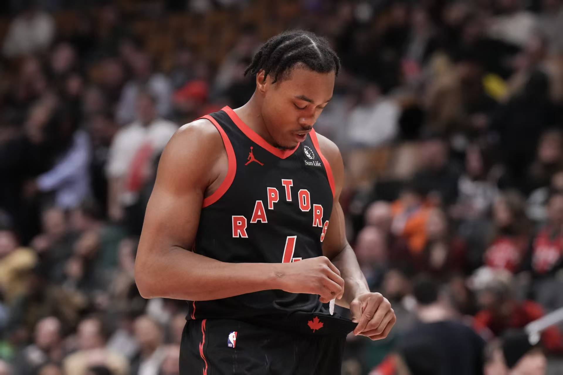 达拉斯独行侠迎亚冠关键赛；赛后外线爆发；震撼外界；数据趋势出现新变化的简单介绍